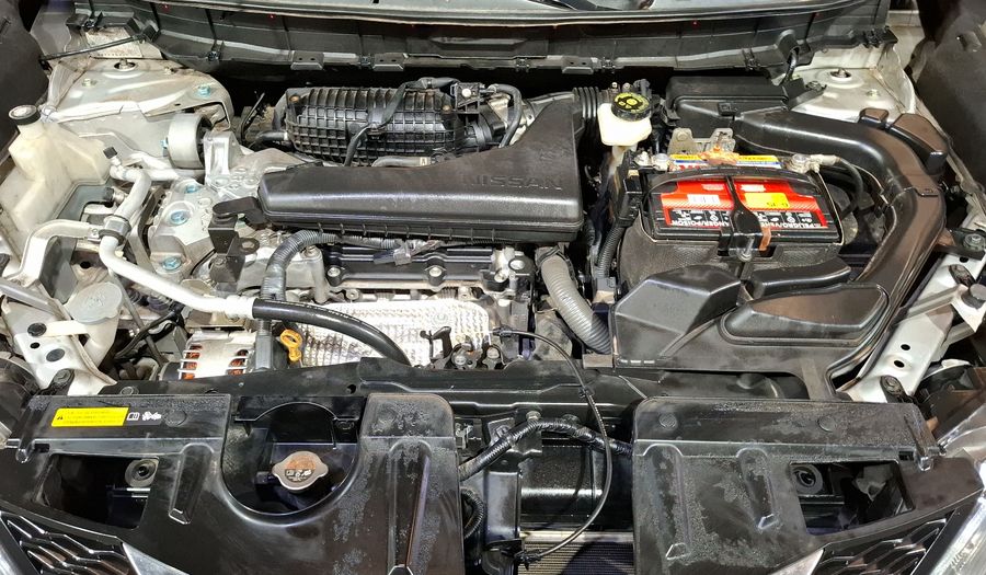 Nissan X-trail 2.5 ADVANCE 2 ROW AUTO Suv 2016