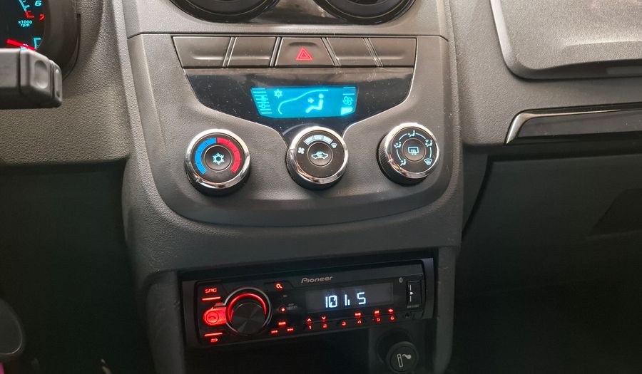 Chevrolet Agile 1.4 8V LS Hatchback 2012