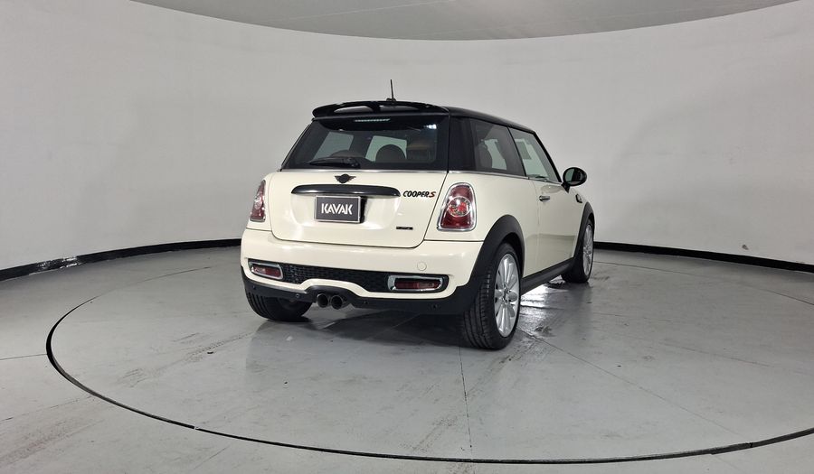 Mini Cooper S 1.6 COOPER HOT CHILI AT Hatchback 2013