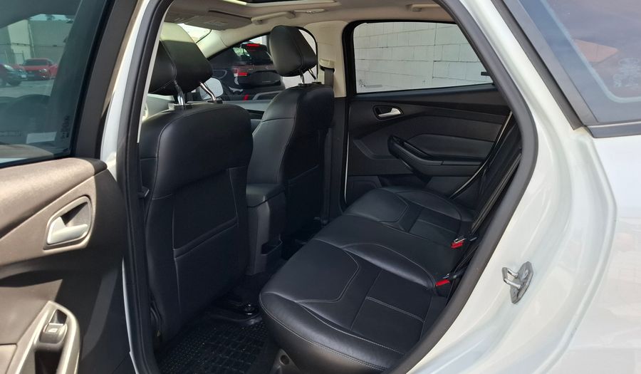 Ford Focus Iii 2.0 SE PLUS Hatchback 2017