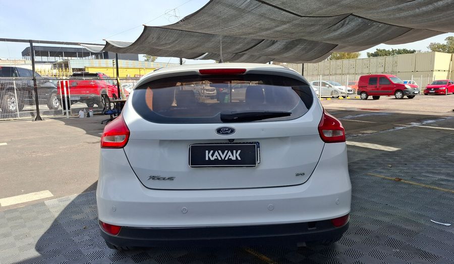 Ford Focus Iii 2.0 SE PLUS Hatchback 2017