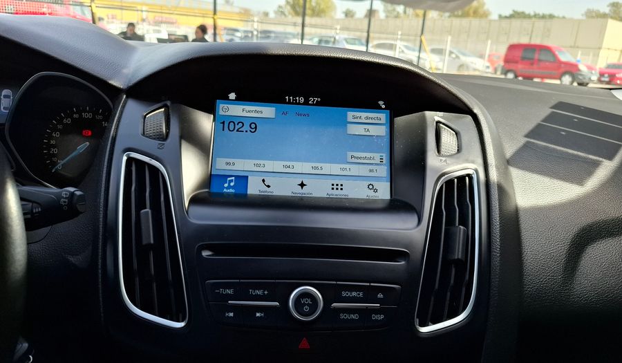 Ford Focus Iii 2.0 SE PLUS Hatchback 2017