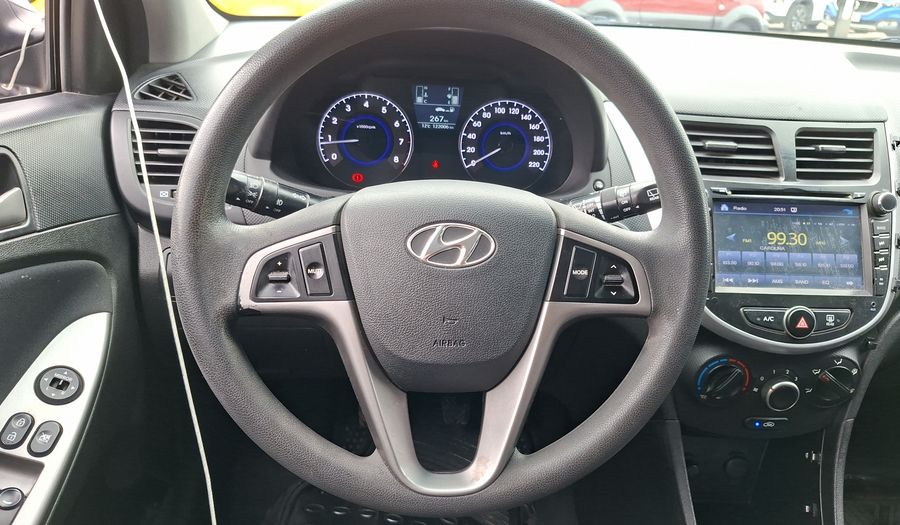 Hyundai Accent 1.4 RB GL AC 2AB ABS HB Hatchback 2017