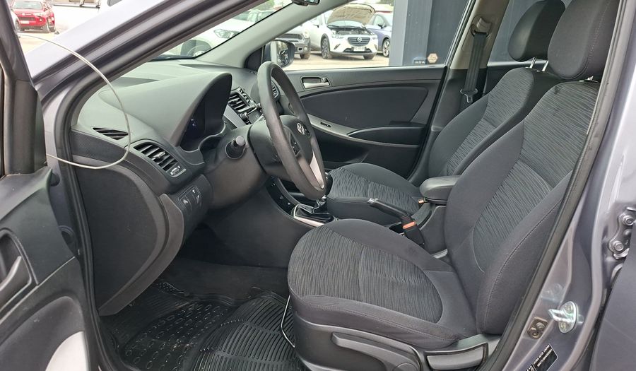 Hyundai Accent 1.4 RB GL AC 2AB ABS HB Hatchback 2017