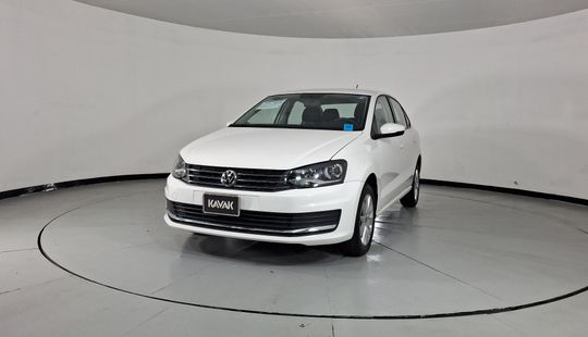 Volkswagen • Vento