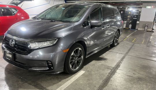 Honda • Odyssey