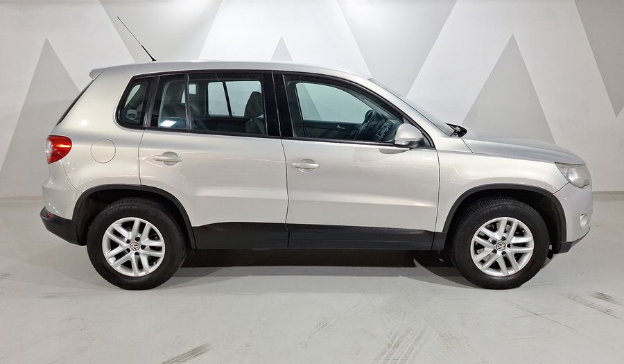 Volkswagen Tiguan 2.0 TURBO NATIVE AT Suv 2010