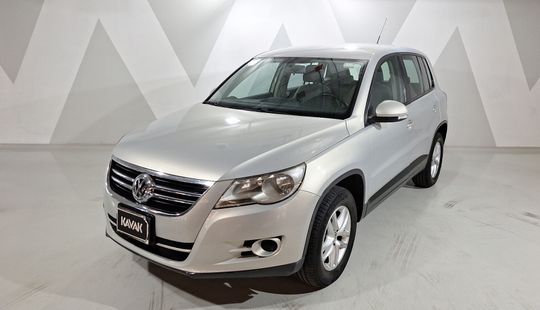 Volkswagen • Tiguan