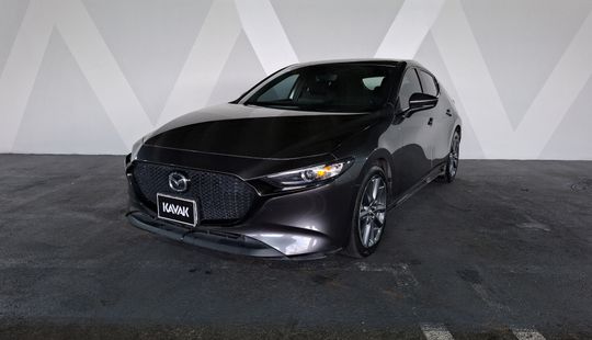 Mazda • Mazda 3