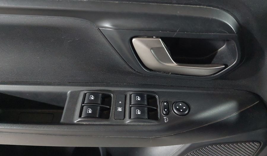 Ram 700 1.3 LARAMIE CREW CAB Pickup 2023