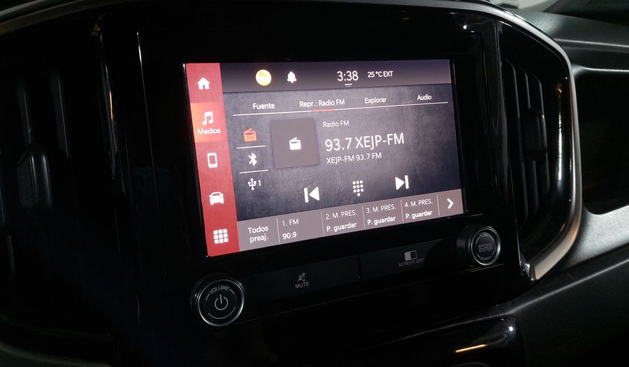 Ram 700 1.3 LARAMIE CREW CAB Pickup 2023