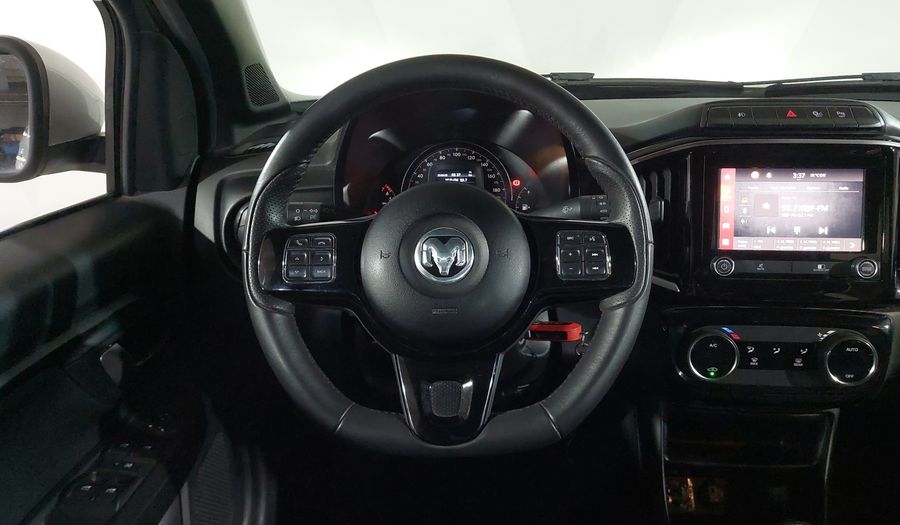 Ram 700 1.3 LARAMIE CREW CAB Pickup 2023