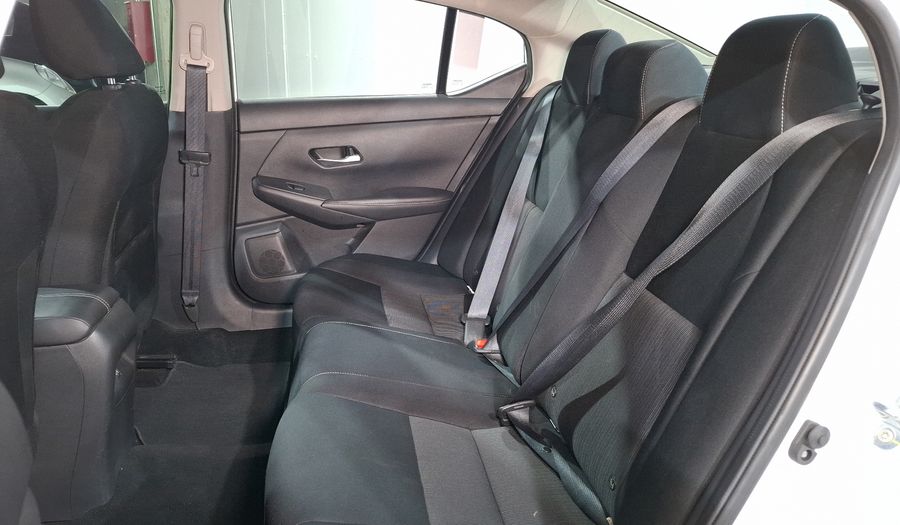 Nissan Sentra 2.0 ADVANCE CVT Sedan 2022