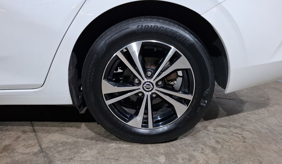 Nissan Sentra 2.0 ADVANCE CVT Sedan 2022