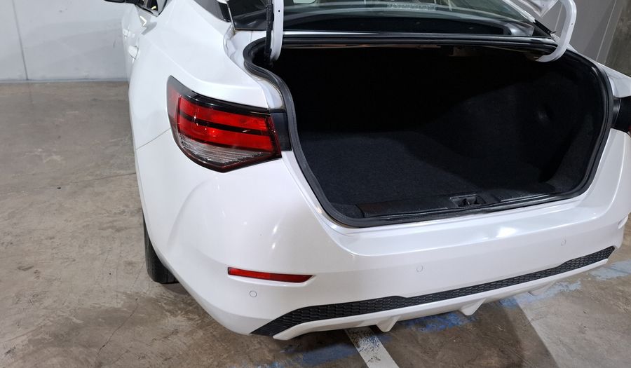 Nissan Sentra 2.0 ADVANCE CVT Sedan 2022