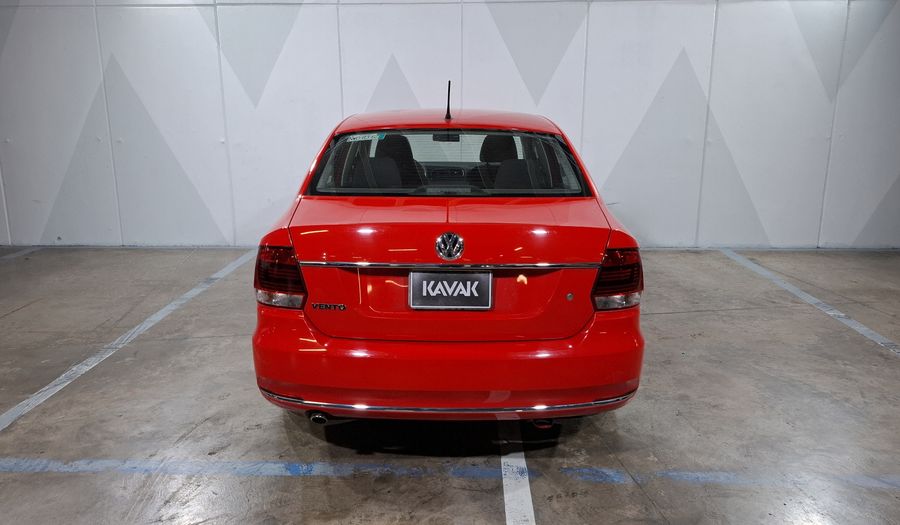 Volkswagen Vento 1.6 HIGHLINE TIPTRONIC Sedan 2016