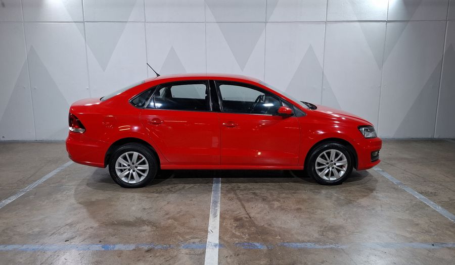 Volkswagen Vento 1.6 HIGHLINE TIPTRONIC Sedan 2016