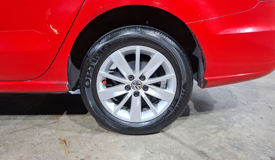 Volkswagen Vento 1.6 HIGHLINE TIPTRONIC Sedan 2016