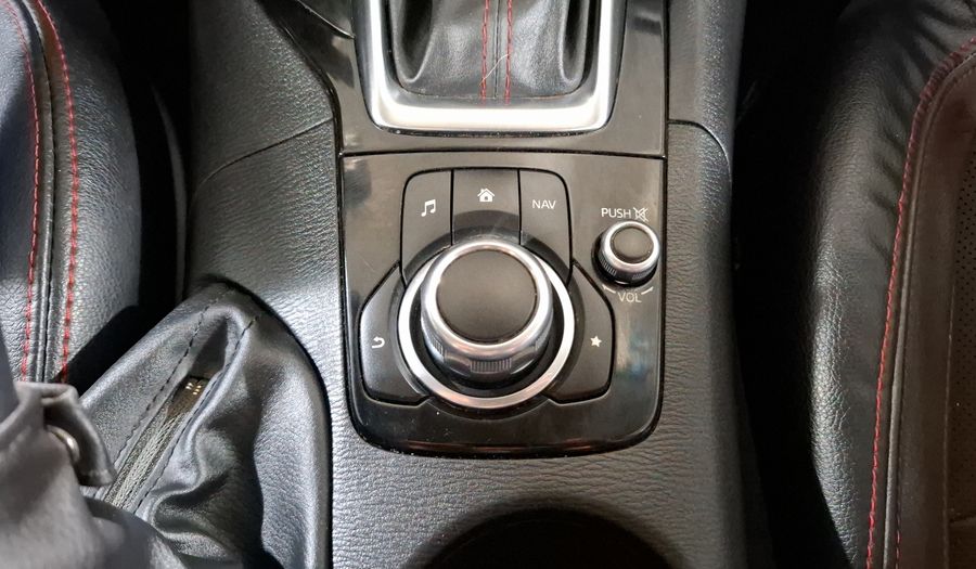 Mazda 3 2.5 SEDÁN S GT TA Sedan 2015