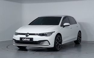 Volkswagen • Golf