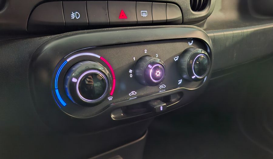 Fiat Mobi 1.0 LIKE Hatchback 2022