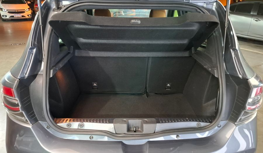 Renault Sandero Stepway 1.6 INTENS Hatchback 2022