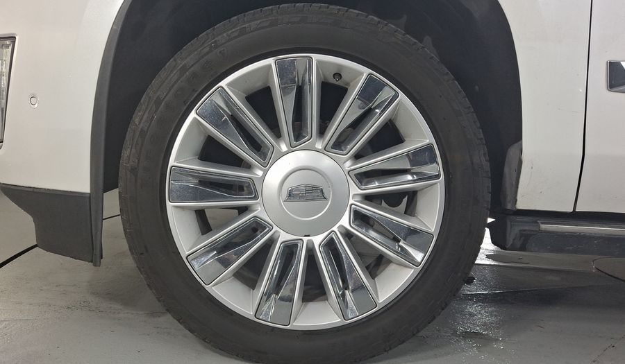 Cadillac Escalade 6.2 ESV SUV P PLATINUM AT 4WD Suv 2017
