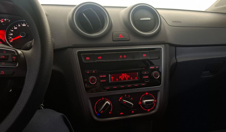 Volkswagen Gol Trend 1.6 HIGHLINE Hatchback 2015