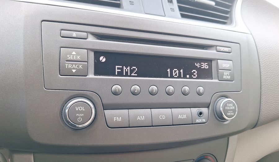 Nissan Sentra 1.8 SENSE Sedan 2014