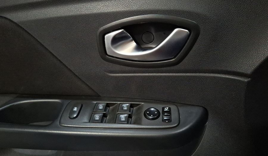 Renault Captur 2.0 INTENS CVT Hatchback 2022