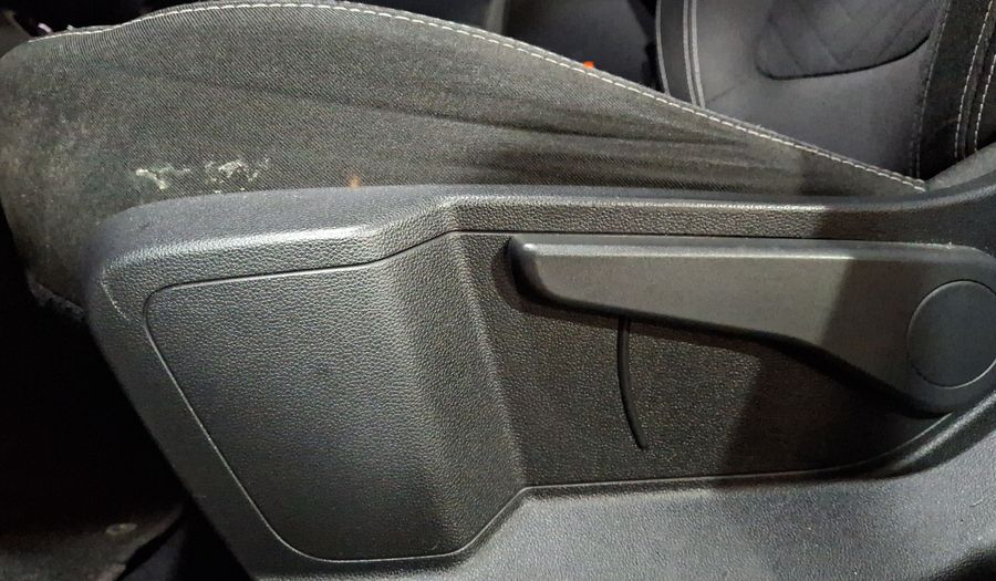 Renault Captur 2.0 INTENS CVT Hatchback 2022