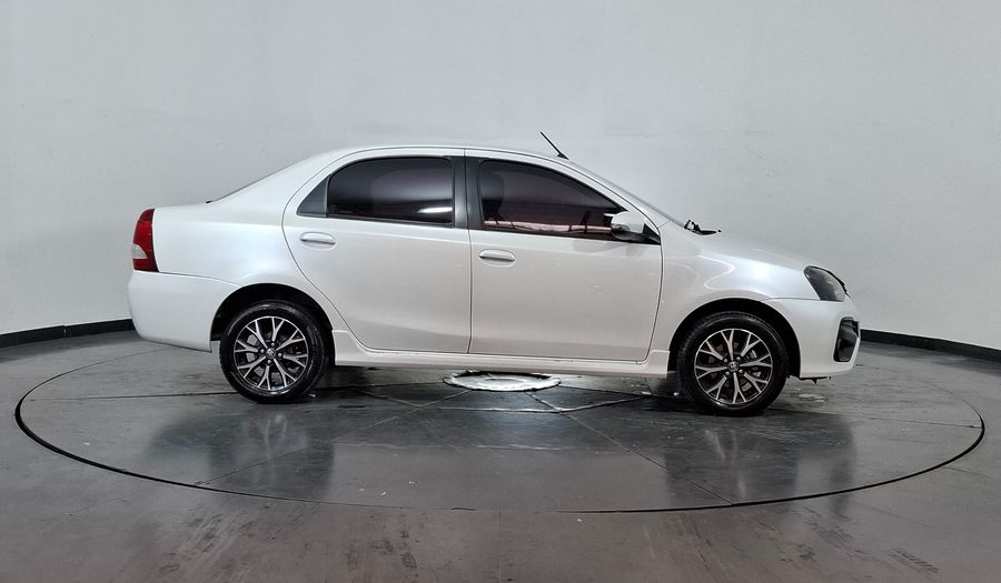 Toyota Etios 1.5 XLS Sedan 2020