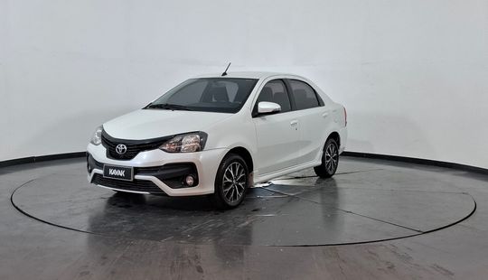 Toyota • Etios