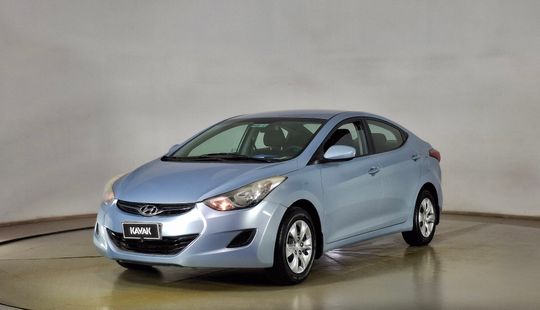 Hyundai • Elantra