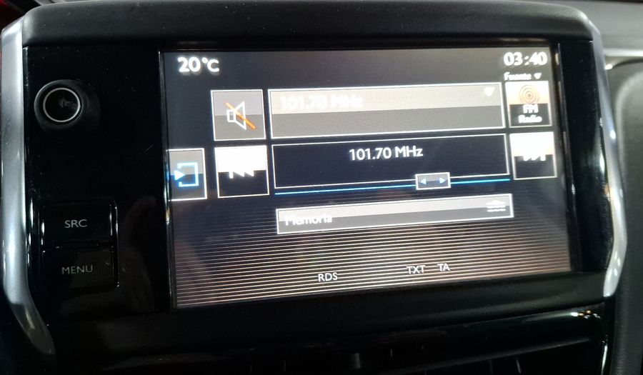 Peugeot 208 1.6 FELINE AT Hatchback 2015