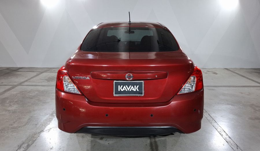 Nissan Versa 1.6 SENSE Sedan 2019