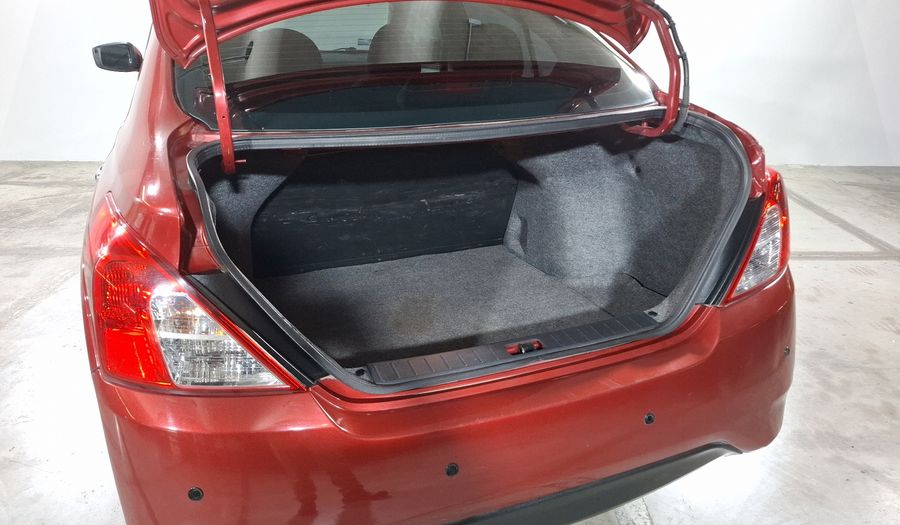 Nissan Versa 1.6 SENSE Sedan 2019