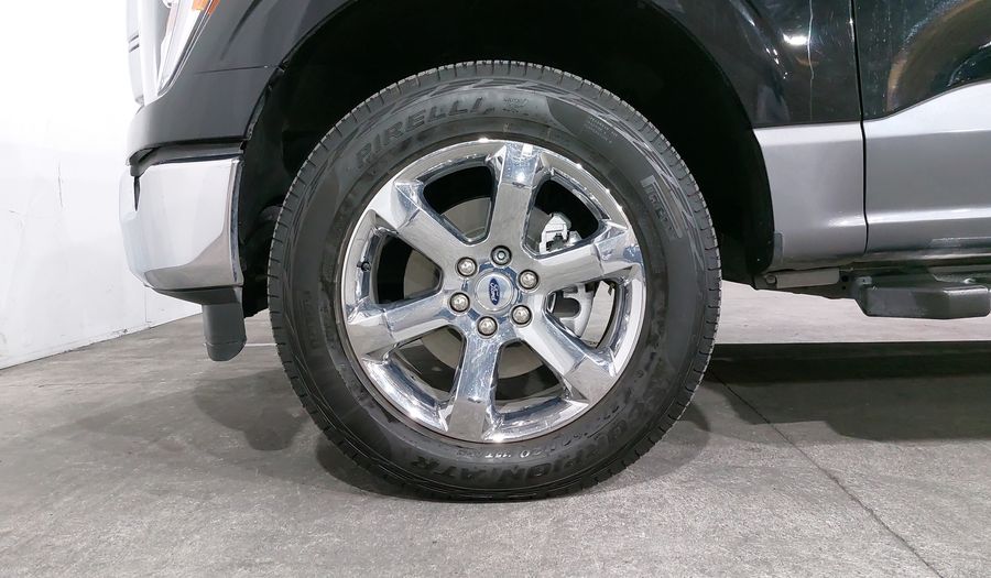 Ford Lobo 3.5 LOBO LARIAT CREW CAB AUTO 4WD Pickup 2023