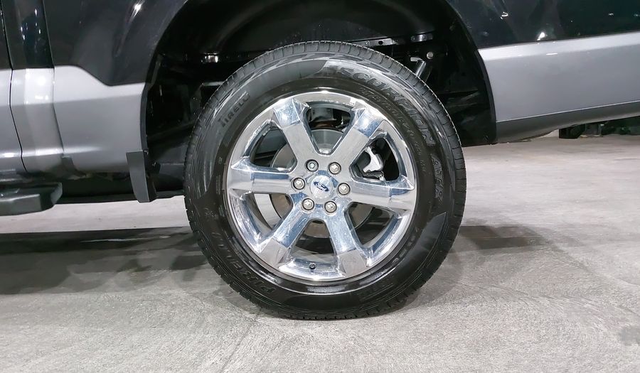 Ford Lobo 3.5 LOBO LARIAT CREW CAB AUTO 4WD Pickup 2023
