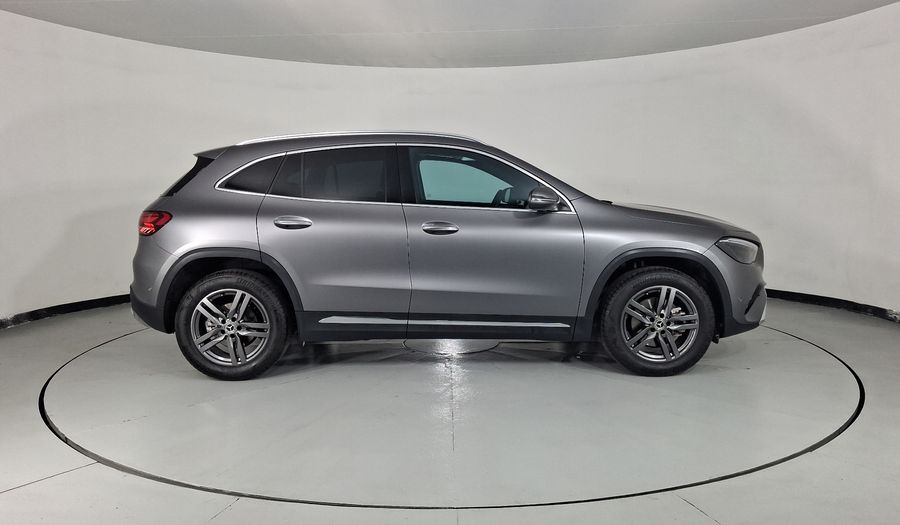 Mercedes Benz Clase Gla 1.3 MHEV GLA 200 NIGHT EDITION DCT Suv 2025