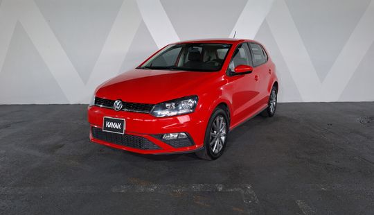 Volkswagen • Polo