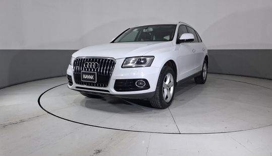 Audi • Q5