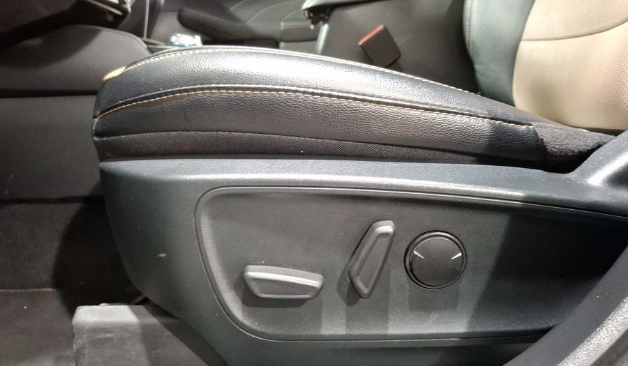 Ford Escape 2.5 HEV TITANIUM CVT Suv 2022