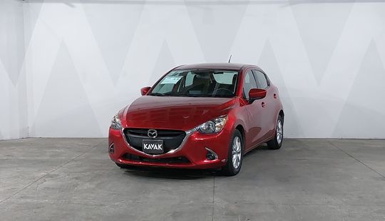 Mazda • Mazda 2