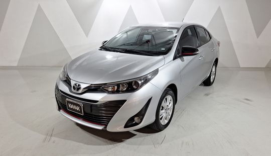 Toyota • Yaris