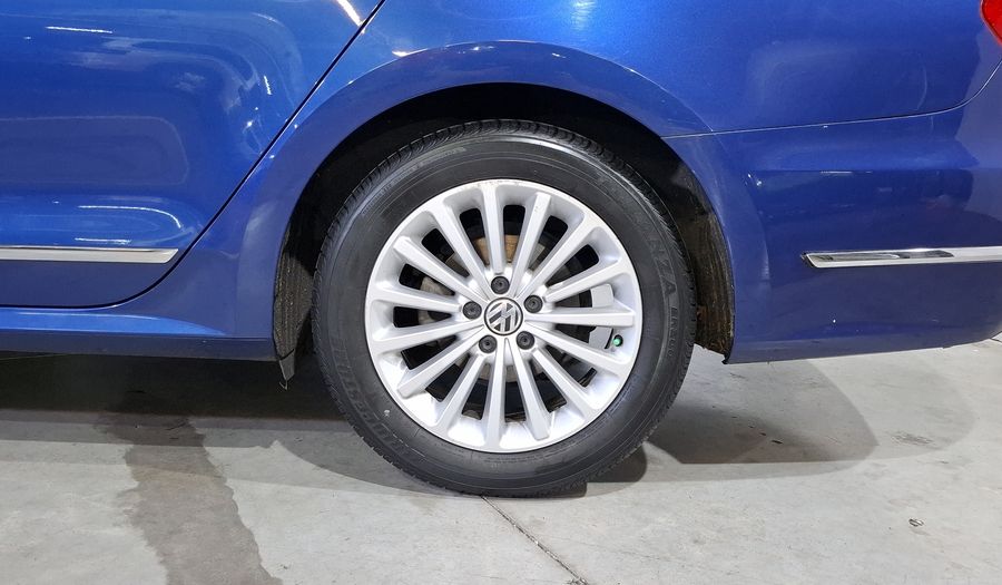 Volkswagen Passat 2.5 SPORTLINE Sedan 2016