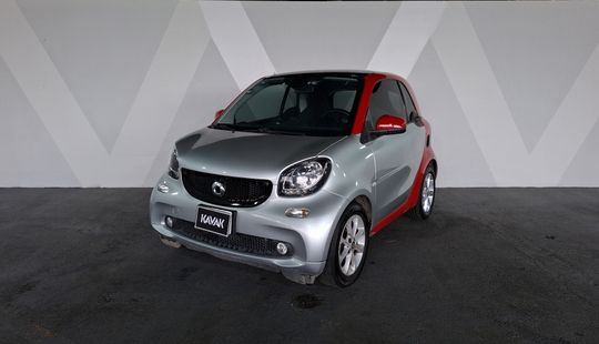 Smart • Fortwo