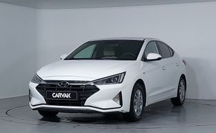 Hyundai • Elantra