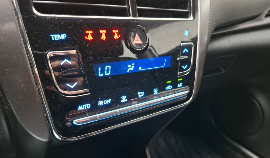 Toyota Yaris 1.5 XLS CVT Sedan 2023