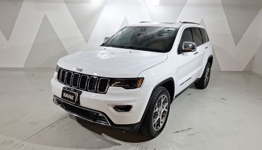 Jeep • Grand Cherokee